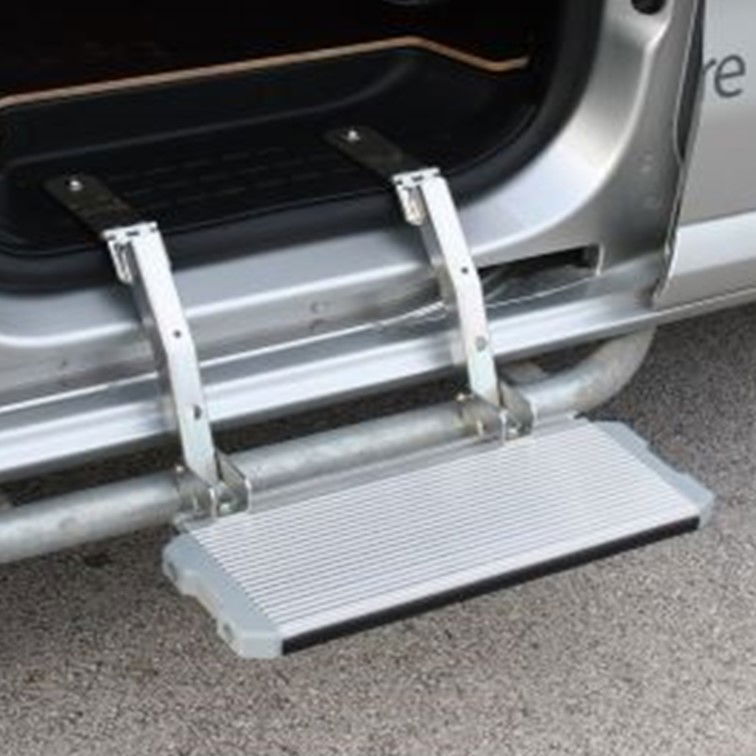 Marchepied latéral escamotable pour MAN TGE 2017+