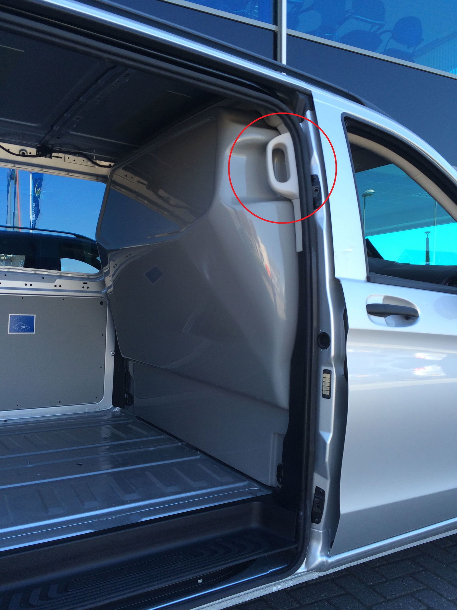Cloison de séparation Mercedes Vito 2014+