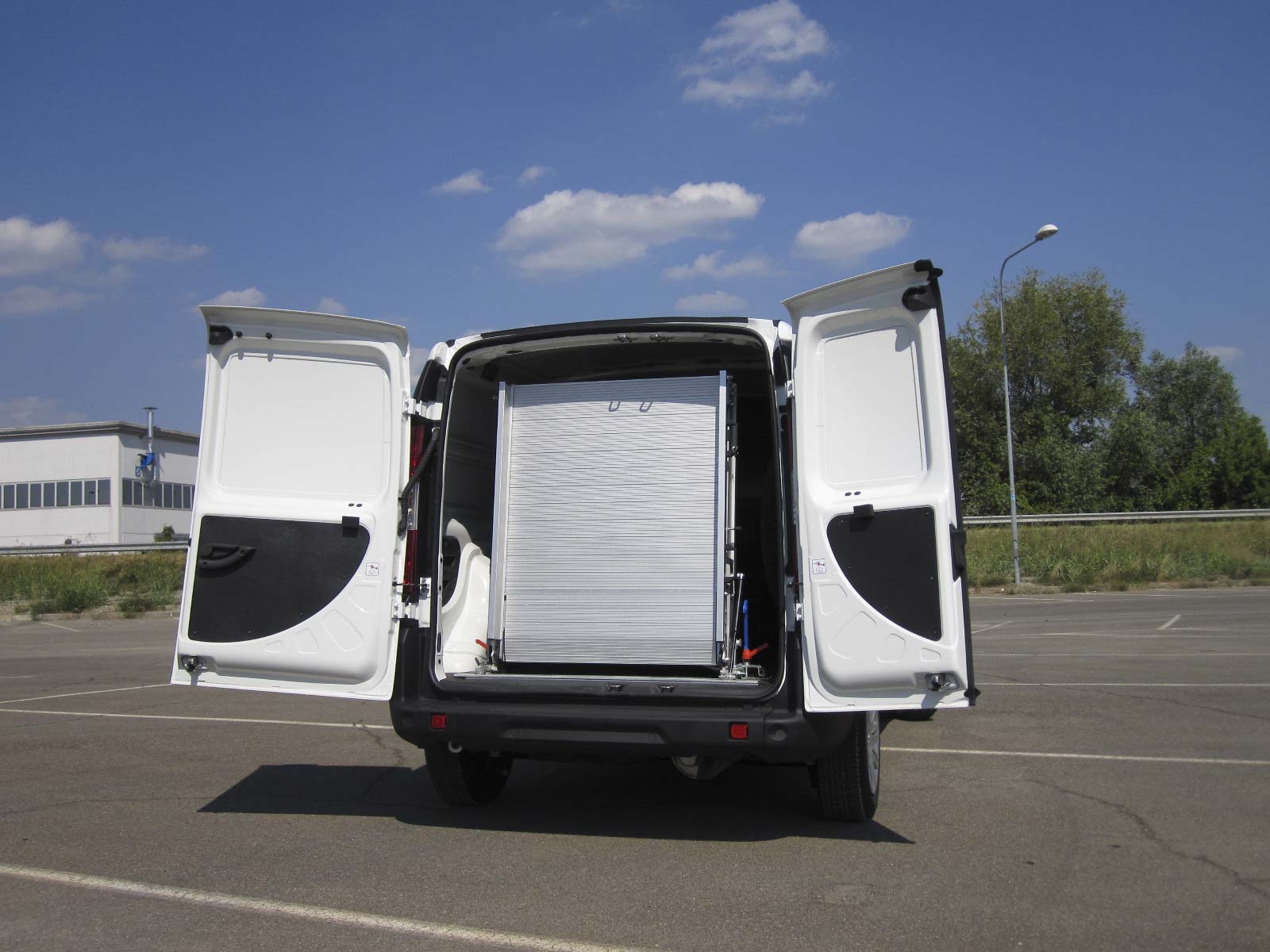 Rampe de chargement en aluminium Peugeot Boxer 2006+