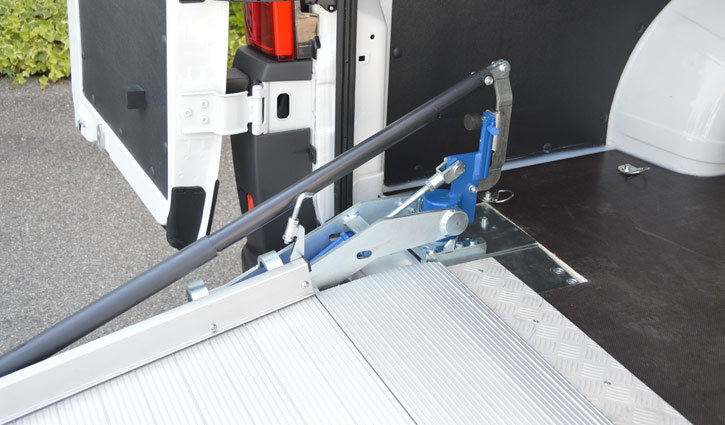 Rampe de chargement en aluminium Peugeot Boxer 2006+